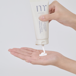 MOLVANY Volume Increasing Protein Cream (100ml) texture