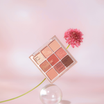 DASIQUE Shadow Palette #02 Rose Petal with pink background